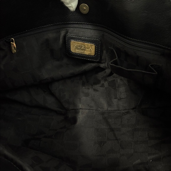 Furla Black Leather Shoulder Bag - Picture 13 of 16